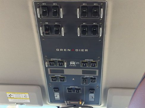 Used 2025 INEOS Grenadier AWD/4WD image 17