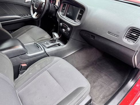Used 2016 Dodge Charger R/T w/ Navigation & Travel Group image 11