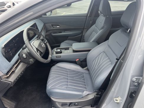Certified 2024 Nissan Ariya AWD image 13