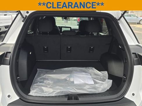 New 2026 Chevrolet Equinox LT FWD image 29
