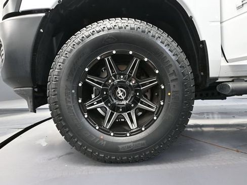 Used 2022 RAM 2500 Tradesman AWD/4WD image 17