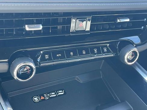 New 2026 Chevrolet Suburban LT w/ Comfort Package image 14