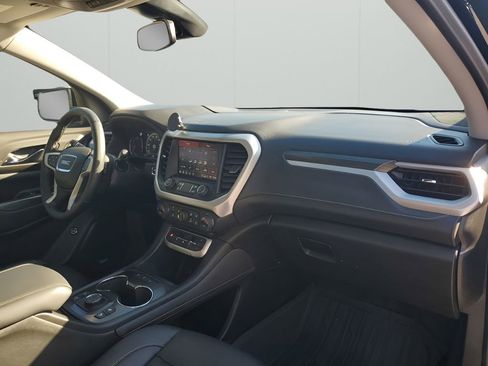 Used 2023 GMC Acadia SLT w/ Technology Package image 14