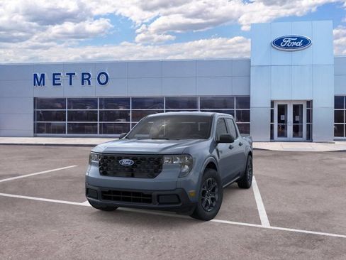 New 2026 Ford Maverick XLT w/ Equipment Group 301A AWD/4WD image 3