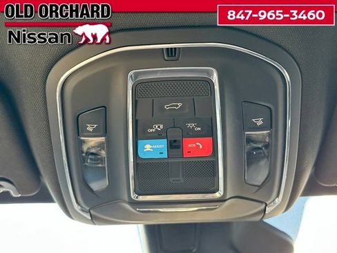 Used 2024 Jeep Wagoneer Series II w/ Flexible Seating Group AWD/4WD image 19