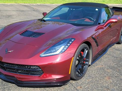 Used 2019 Chevrolet Corvette Stingray Convertible w/ 3LT Preferred Equipment Group RWD image 3