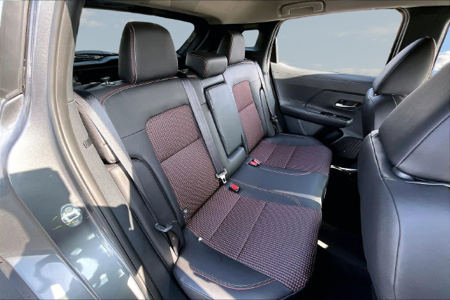 New 2026 Nissan Kicks SR FWD image 10