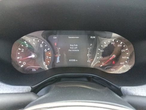 Used 2024 Jeep Compass Latitude AWD/4WD image 20