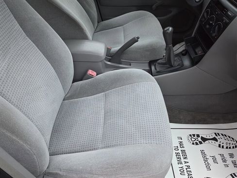 Used 2005 Toyota Corolla CE image 17