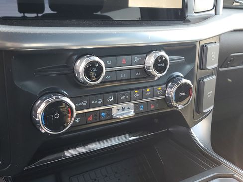 New 2025 Ford F150 Lariat w/ Equipment Group 502A High image 27