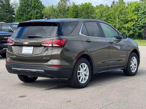 Used 2024 Chevrolet Equinox LT AWD/4WD image 9
