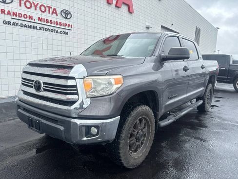 Used 2016 Toyota Tundra SR5 RWD image 1