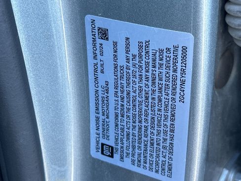 Used 2024 Chevrolet Silverado 2500 LT image 56