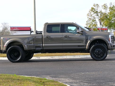 Used 2026 Ford F450 King Ranch w/ Chrome Package image 7