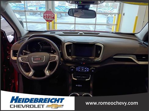 Used 2023 GMC Terrain SLE w/ Driver Convenience Package image 19