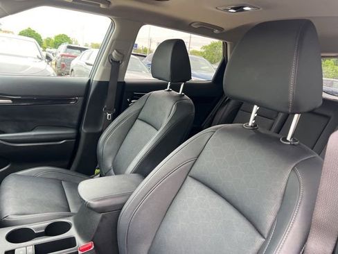 Used 2024 Kia Seltos SX w/ SX Sunroof Package AWD/4WD image 7
