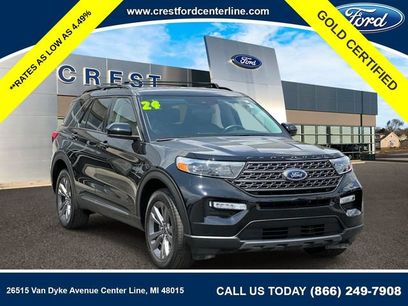 Certified 2024 Ford Explorer XLT w/ Equipment Group 202A