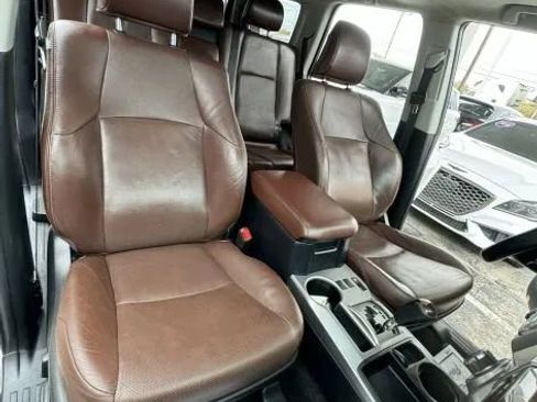 Used 2017 Toyota 4Runner Limited image 23