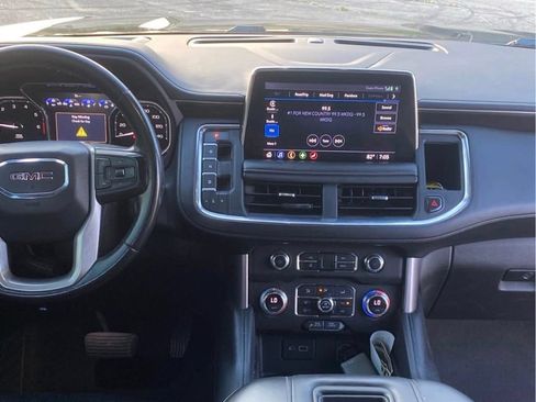 Used 2021 GMC Yukon SLE AWD/4WD image 4