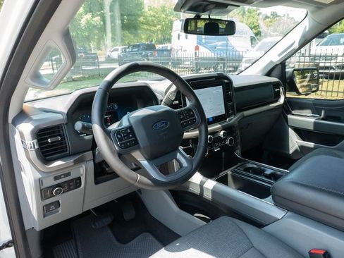 Used 2025 Ford F150 XLT w/ Equipment Group 302A MID RWD image 18