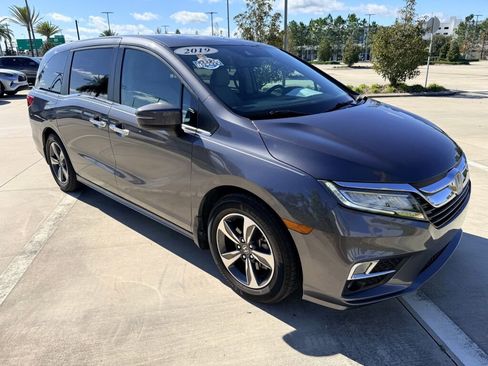 Used 2019 Honda Odyssey Touring image 4