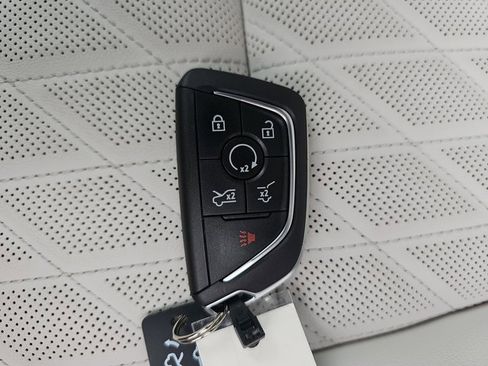 New 2026 Cadillac Escalade IQ Sport 1 w/ LPO, ONYX Package image 38