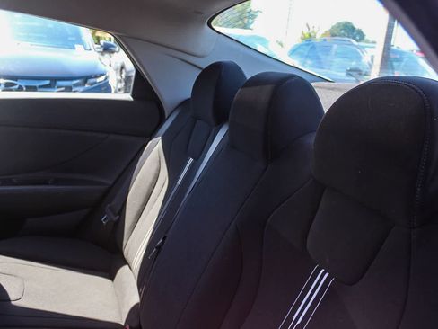 Used 2024 Hyundai Elantra SEL FWD image 23