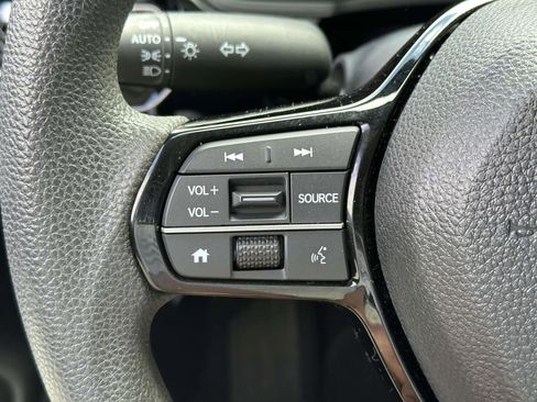 Used 2023 Honda Civic LX image 17