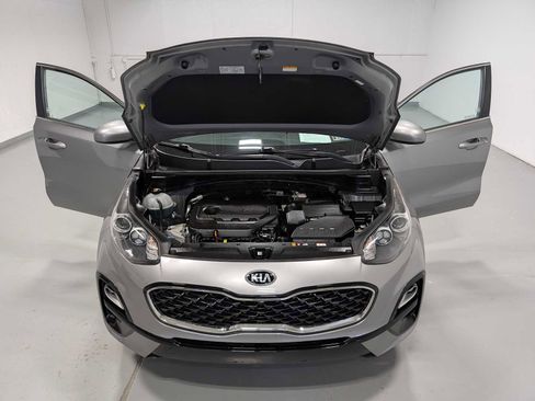Used 2020 Kia Sportage LX image 14