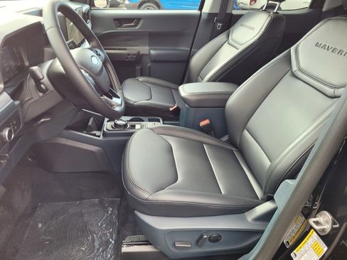 New 2025 Ford Maverick Lariat w/ Black Appearance Package AWD/4WD image 9