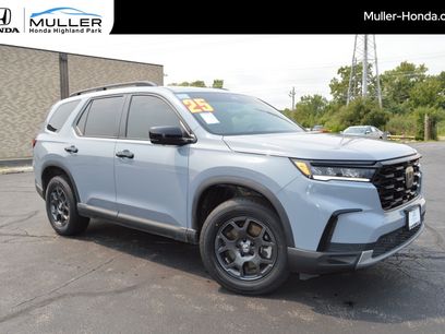 Certified 2025 Honda Pilot TrailSport