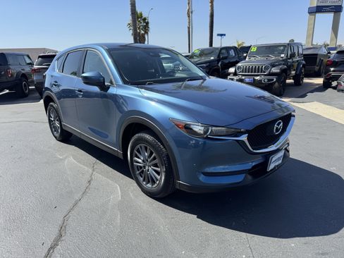 Used 2019 MAZDA CX-5 Sport FWD image 2