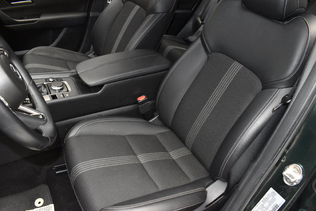 Used 2025 MAZDA CX-50 AWD 2.5 S w/ Premium Package image 15