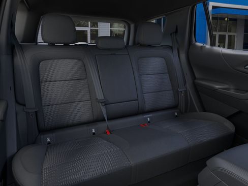New 2026 Chevrolet Equinox LT image 24