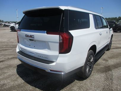 New 2026 GMC Yukon XL Elevation w/ Elevation Premium Package