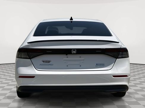 Used 2025 Honda Accord Sport image 5