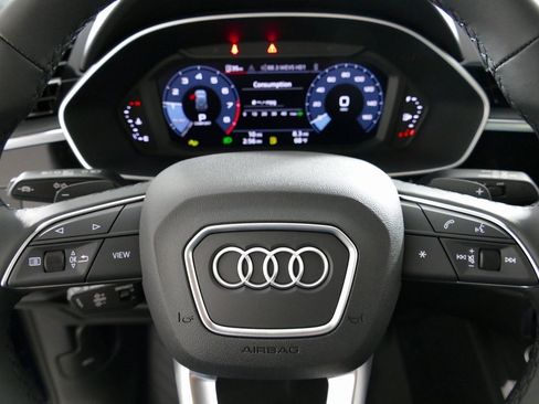 New 2025 Audi Q3 2.0T Premium image 15