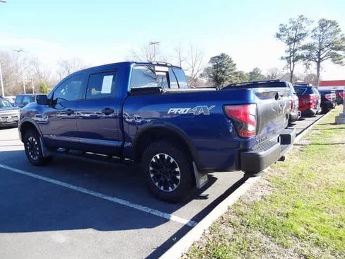 Used 2021 Nissan Titan PRO-4X w/ Pro-4x Convenience Package image 6