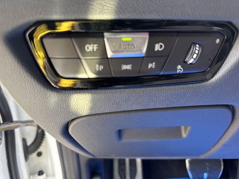 Used 2024 BMW M4 xDrive Competition AWD/4WD image 8