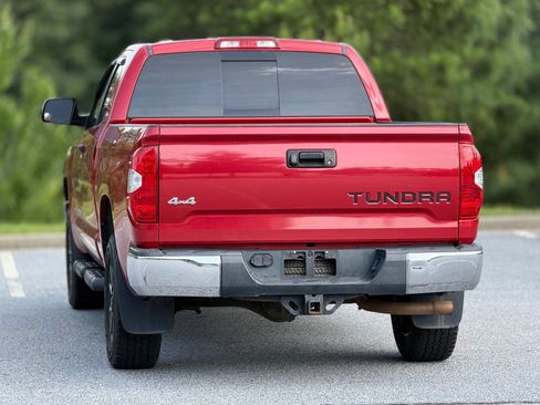 Used 2017 Toyota Tundra SR5 AWD/4WD image 5