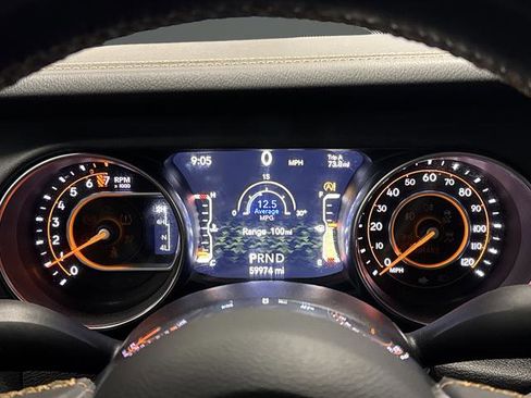 Used 2022 Jeep Gladiator Overland image 16