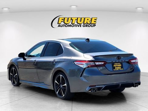 Used 2020 Toyota Camry XSE FWD image 6