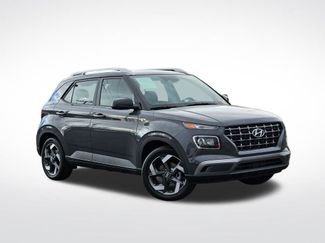 Used 2026 Hyundai Venue SEL FWD 360° Tour