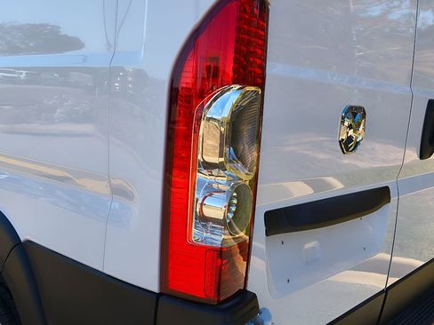 New 2026 RAM ProMaster 2500 w/ Convenience Group image 5