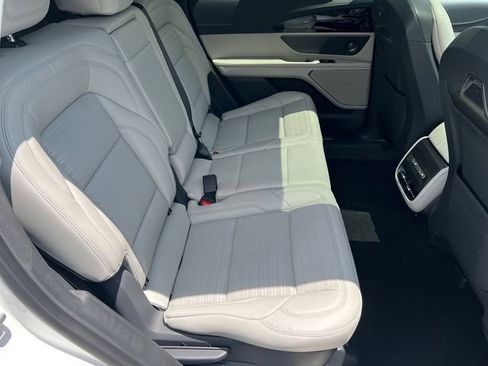 New 2026 Lincoln Nautilus Reserve w/ Jet Appearance Package AWD/4WD image 16