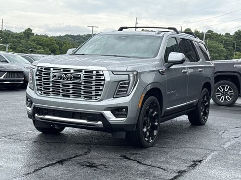New 2026 GMC Yukon Denali w/ Denali Reserve Package AWD/4WD image 14