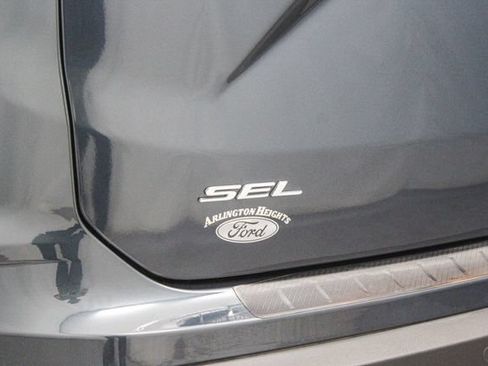 Used 2023 Ford Edge SEL w/ Convenience Package AWD/4WD image 12