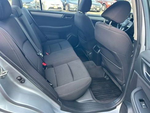 Used 2016 Subaru Legacy 2.5i Premium image 16