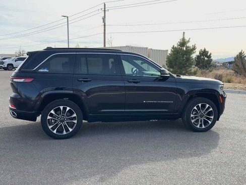 New 2024 Jeep Grand Cherokee Overland w/ Advanced Protech Group III image 11