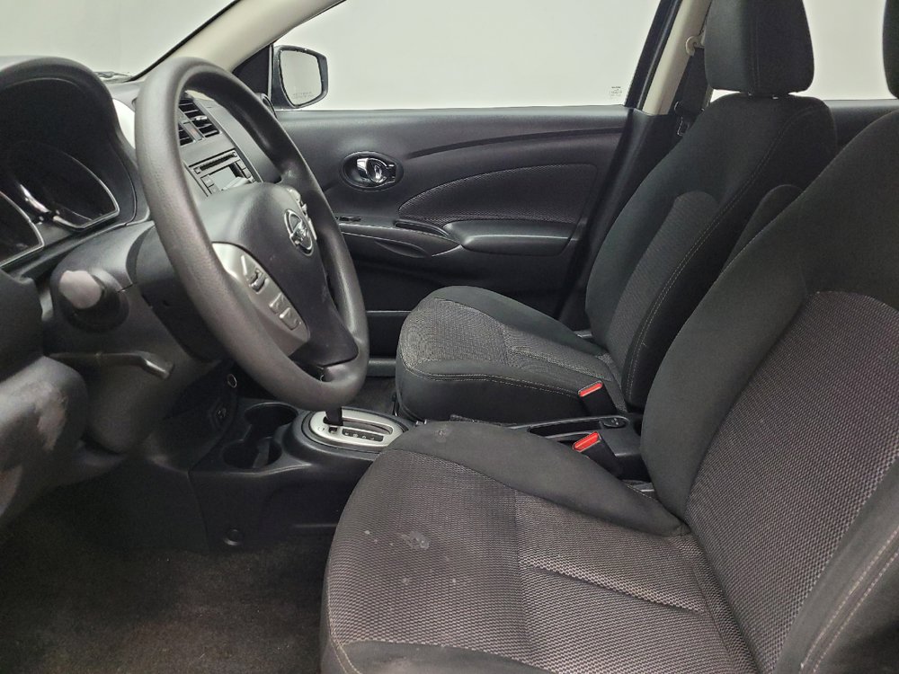 Used 2018 Nissan Versa SV FWD image 17